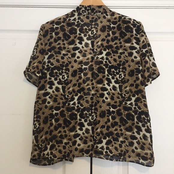 Vintage 80’s/90’s Open Front Leopard Print Blouse - Picture 9 of 10